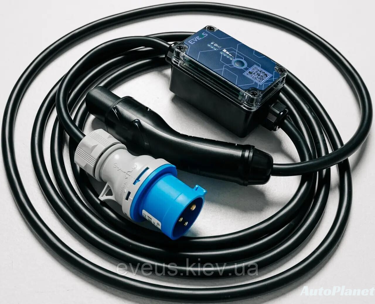 ЗАРЯДКА ДЛЯ TESLA EVEUS M32 NACS LIGHT — 7,4 КВТ, NACS - фото 1